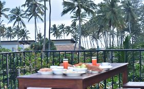 Green Almond Hotel 2